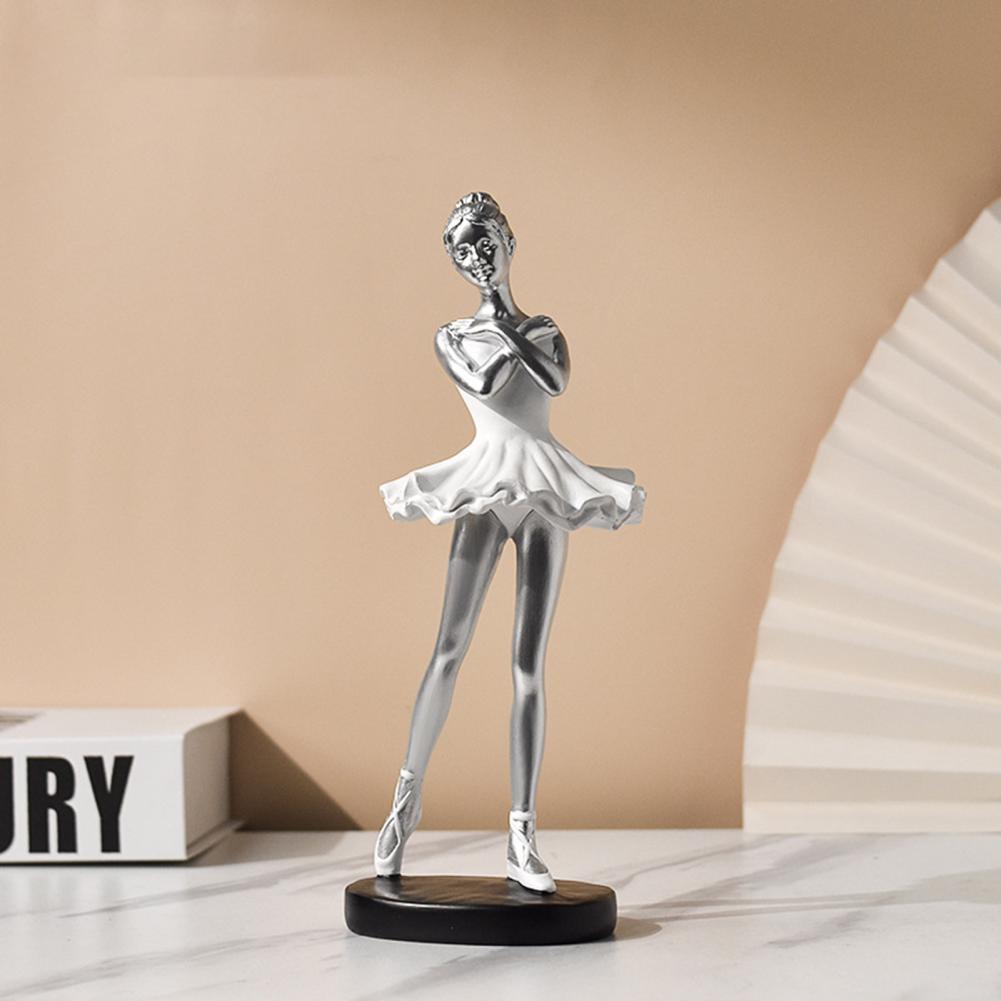 En Pointe Elegance Ballet Figurines