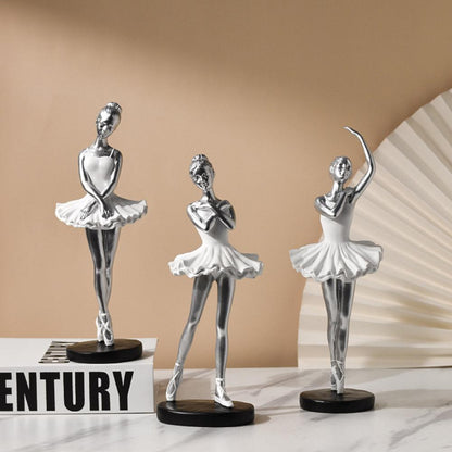 En Pointe Elegance Ballet Figurines