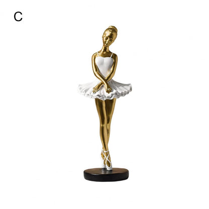 En Pointe Elegance Ballet Figurines