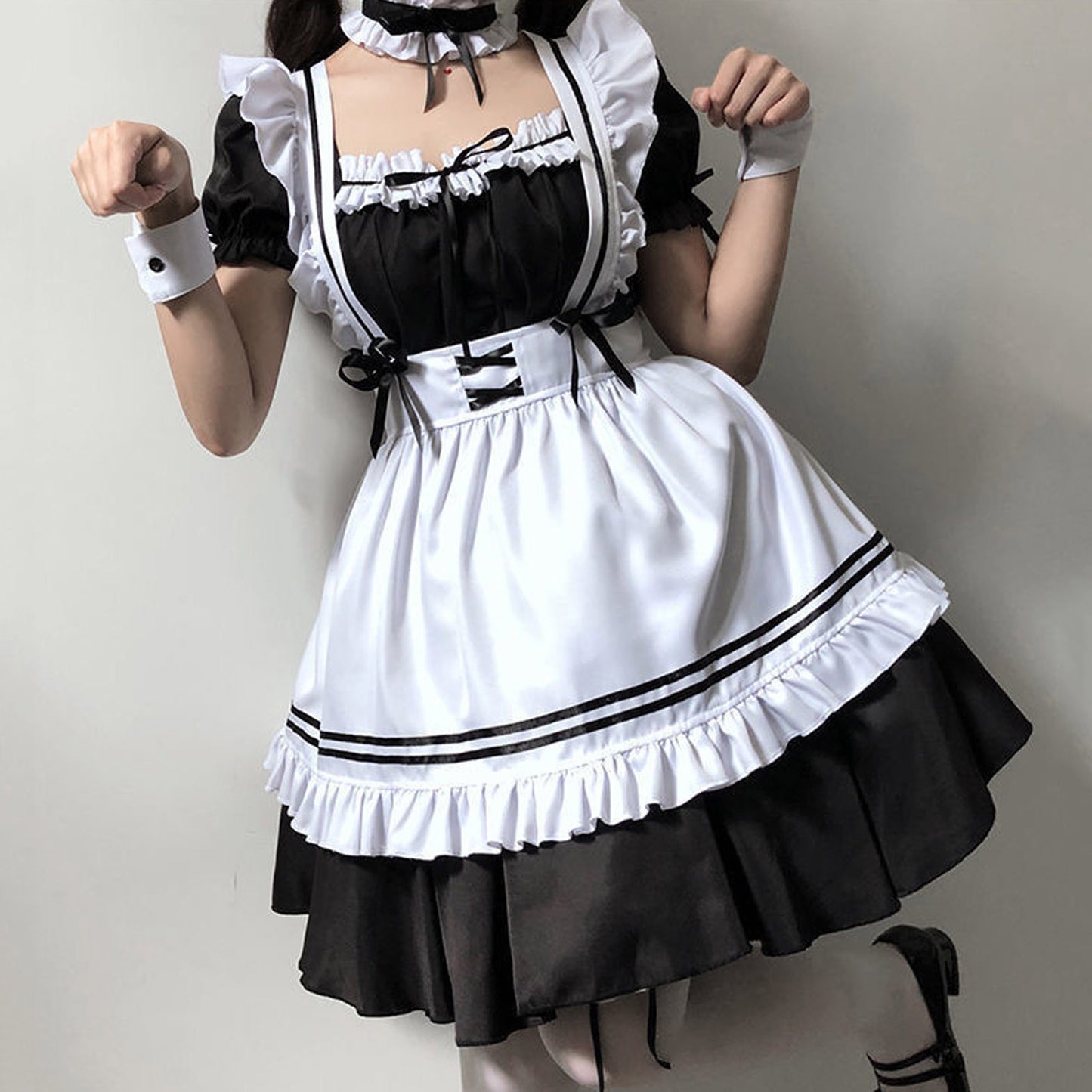 Darling Noir Maid Outfit