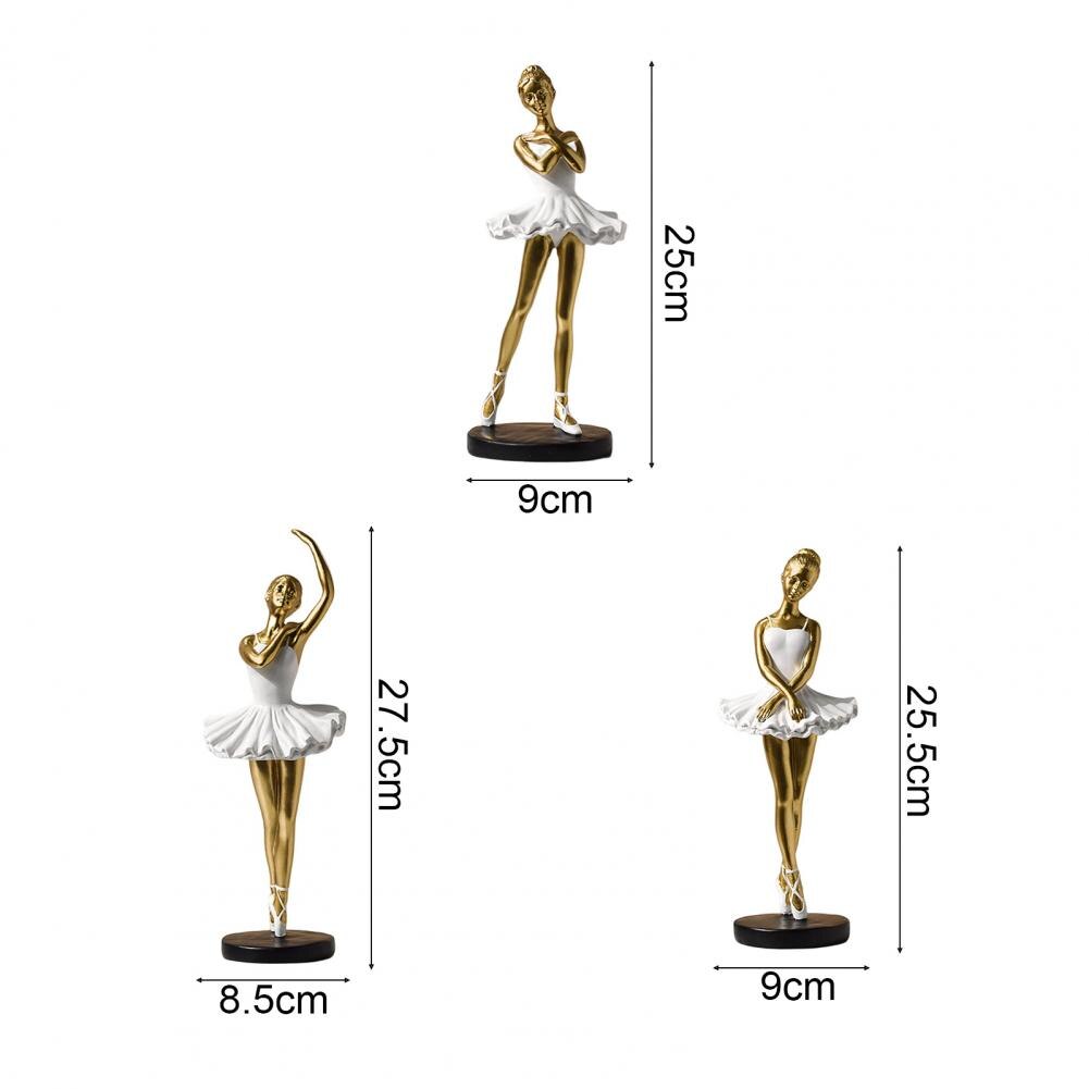 En Pointe Elegance Ballet Figurines